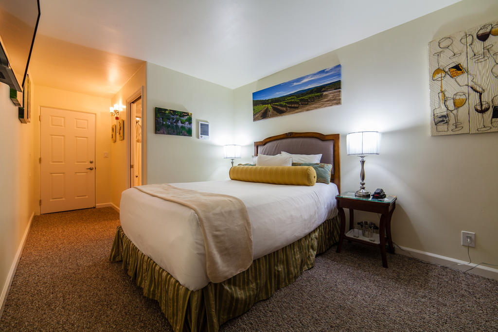 ザ ヴァンダンジュ カーメル イン&スイーツ Carmel-by-the-Sea 部屋 写真